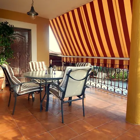 Villa Maria - Pista De Padel Y Piscina Baena Room photo